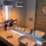 Authentic Hotel