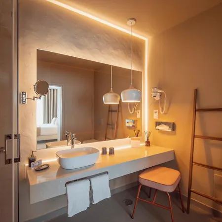 Authentic Hotell 2*