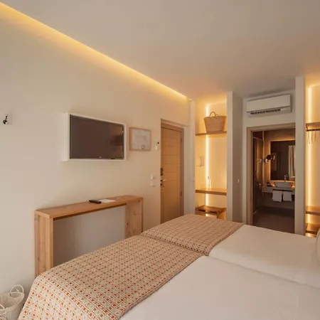Hotell Authentic 2*